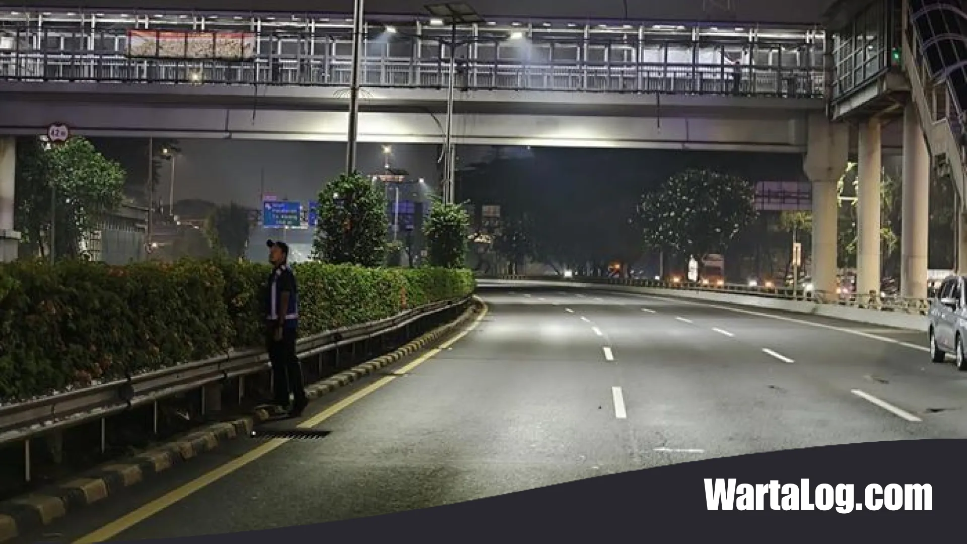 Aksi Massa Meluas ke Jalan Tol Dalam Kota: Cek Daftar Gerbang Tol yang Ditutup dan Rute Transjakarta yang Terdampak