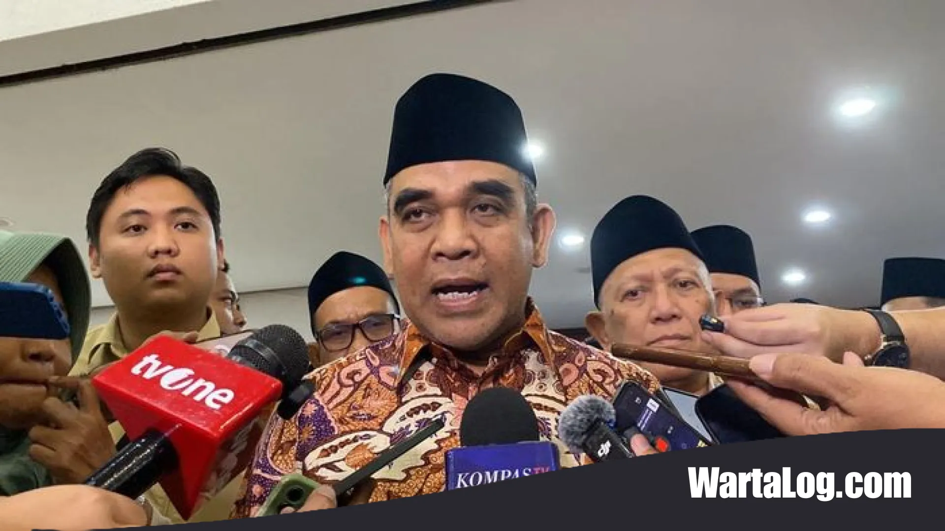 Ahmad Muzani Ungkap Tantangan Berat di Balik Penanganan Karhutla: “Pemerintah Tak Main-Main”