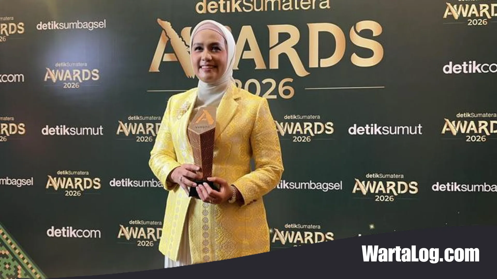 Karmila Sari Sabet Penghargaan Bergengsi: Dedikasi Nyata untuk Pemerataan Pendidikan dan Emansipasi Perempuan di Sumatera