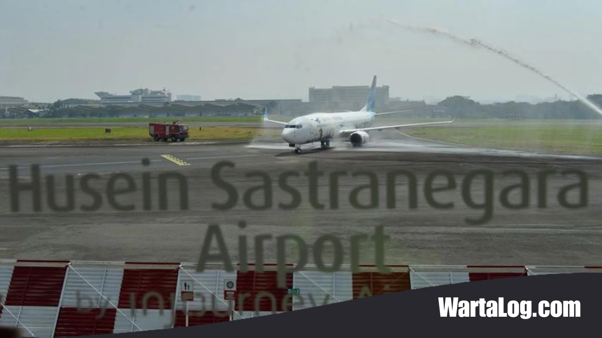Langit Tertutup Abu Vulkanik Anak Krakatau: Bandara Husein Sastranegara dan Pondok Cabe Berhenti Beroperasi