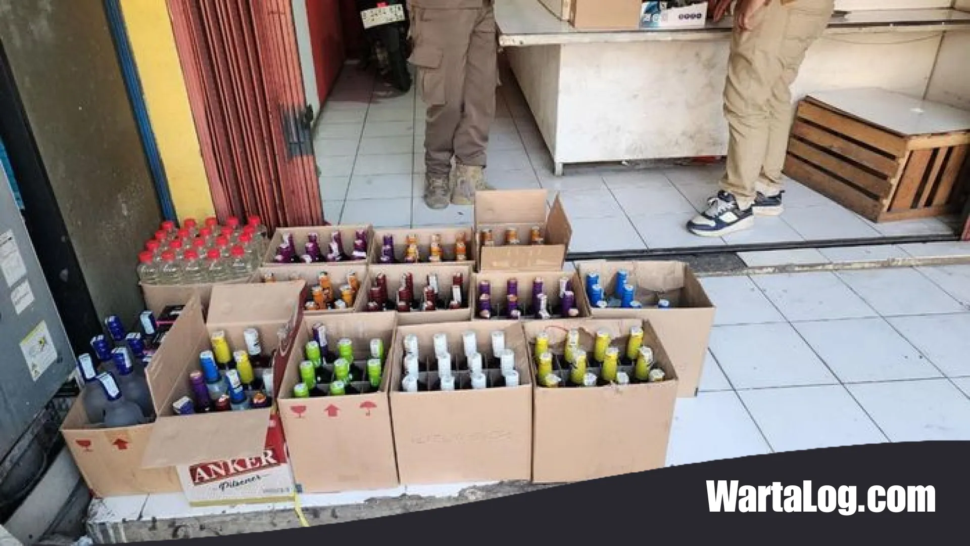 Gempur Peredaran Miras Ilegal, Satpol PP Kota Depok Sita Ribuan Botol dalam Operasi Kilat