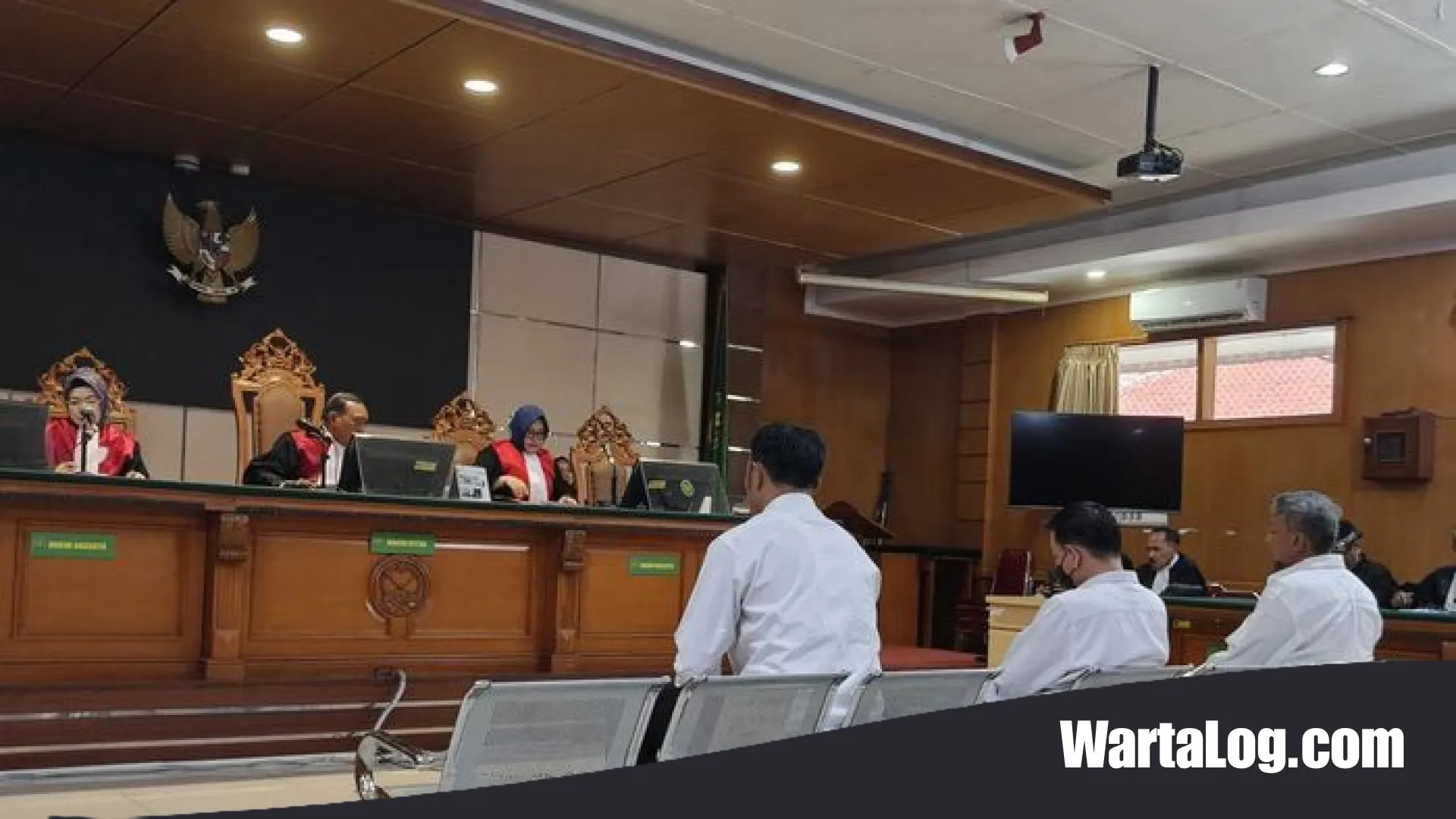Skandal Suap Sengketa Lahan: Eks Ketua PN Depok Dituntut 6 Tahun Penjara, Lebih Rendah dari Wakilnya