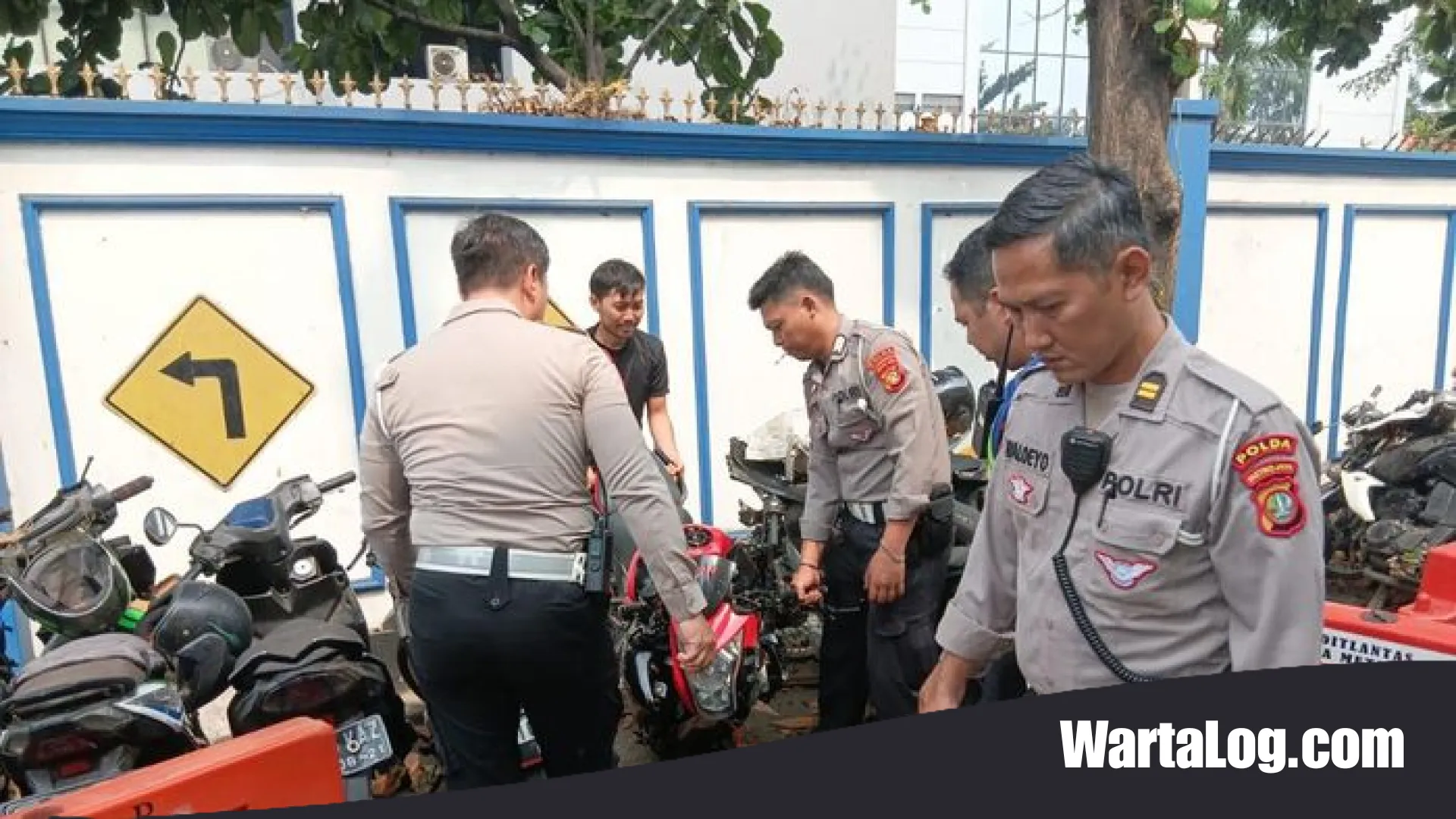 Tragedi Sabtu Pagi di Plaza Senayan: Adu Banteng Moge dan Honda Beat, Satu Korban Masih di Bawah Umur