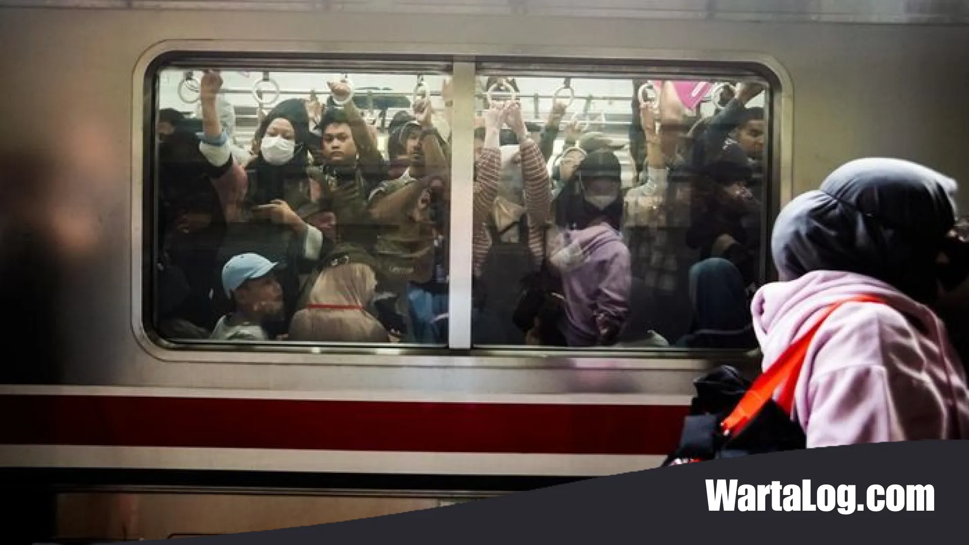 Mendag Beri Lampu Hijau Impor KRL Bekas: Mengintip Syarat Ketat dan Urgensi di Balik Kebutuhan Armada Jabodetabek