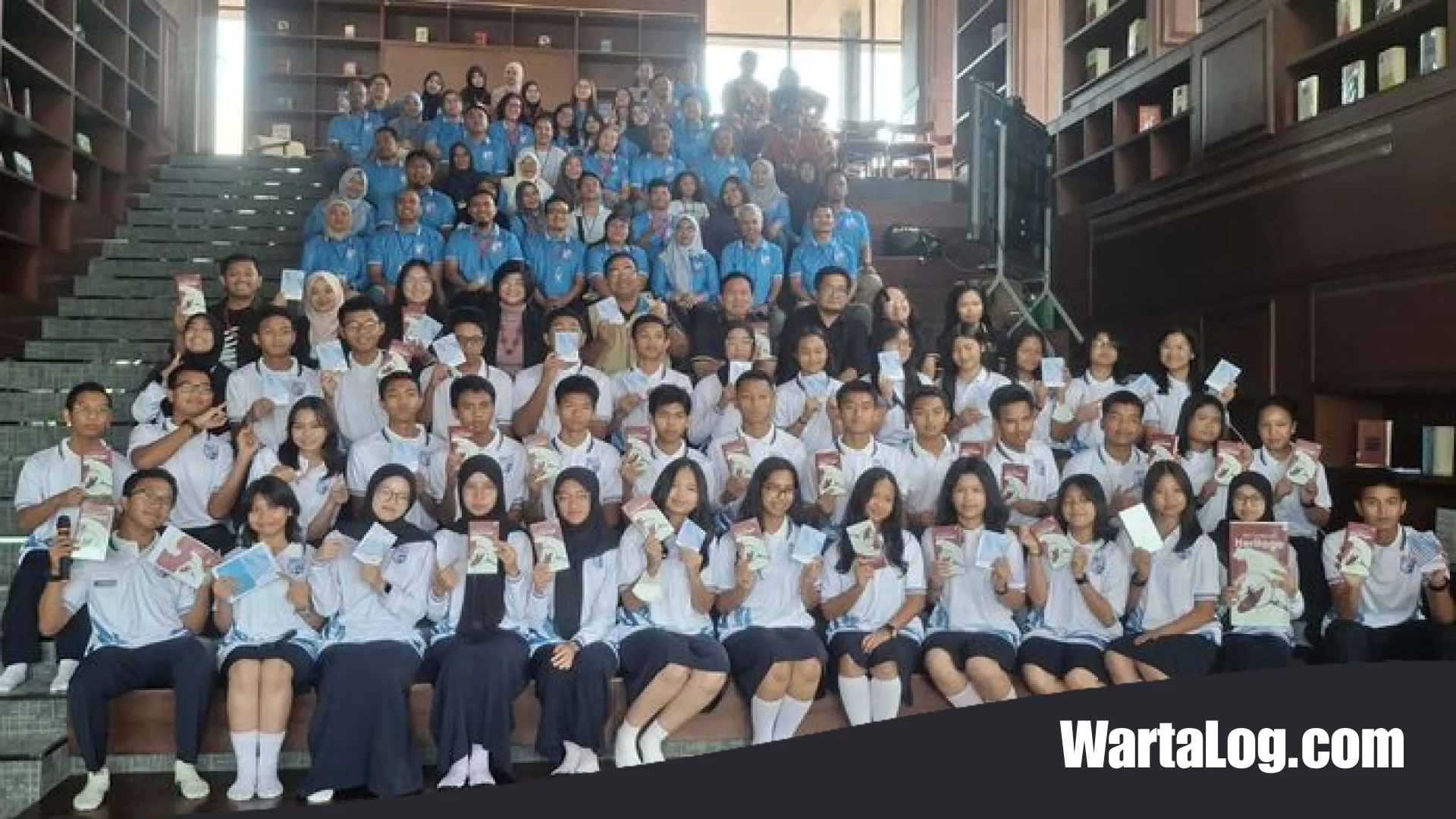 Gema Literasi SMA Kemala Taruna Bhayangkara: Mengubah Tugas Menjadi Karya Abadi Menjelang Bulan Bahasa