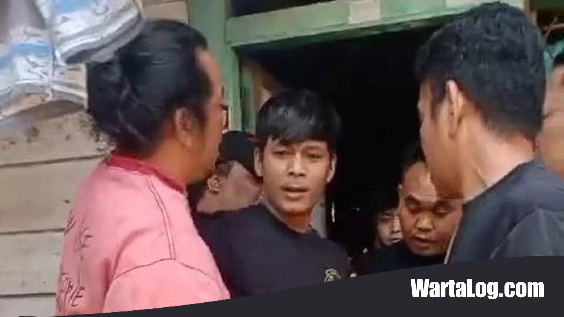 Tragedi Asmara Berdarah di Palembang: Pria Siram Air Keras ke Mantan Kekasih Lantaran Gagal Move On