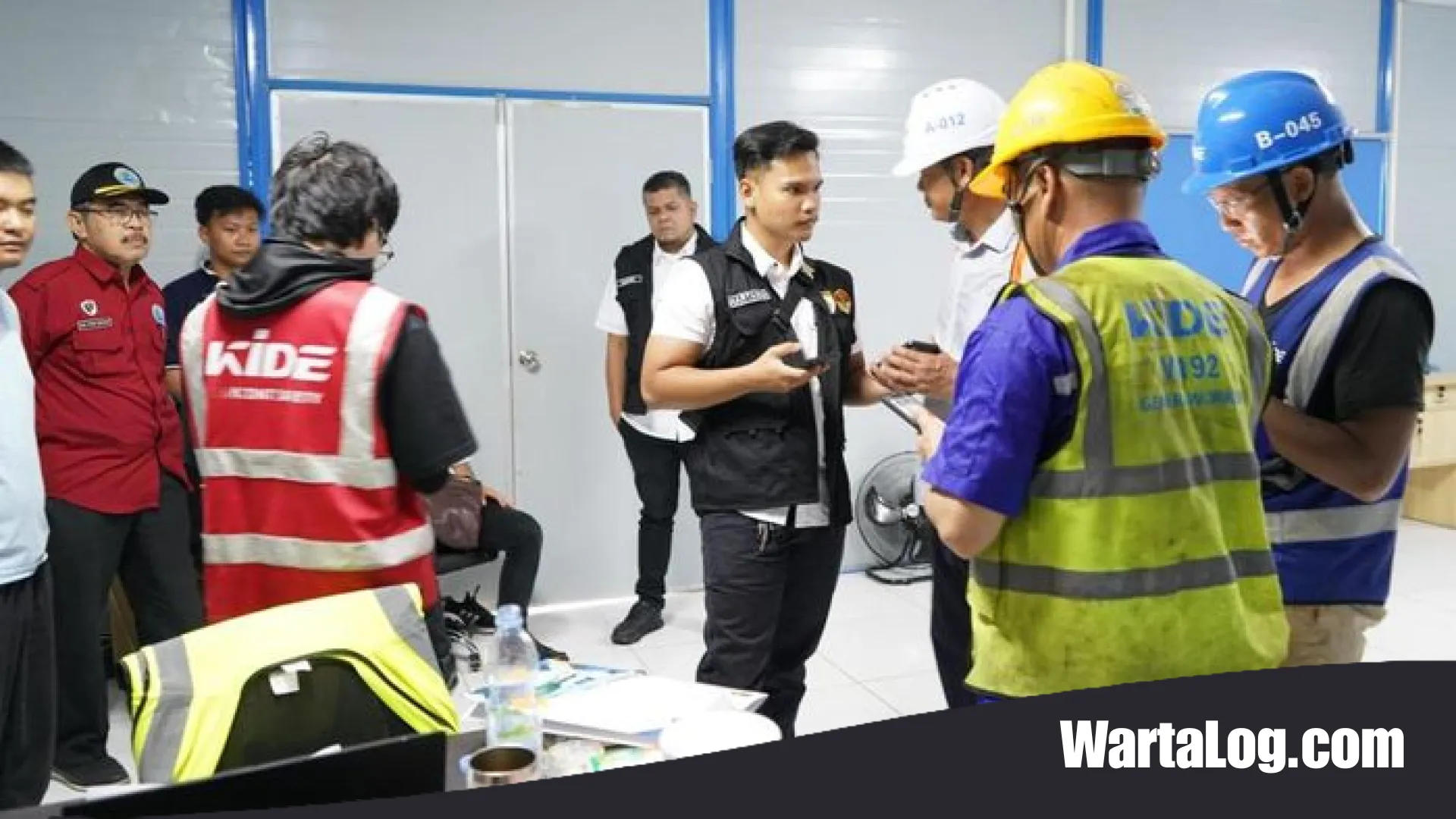 Skandal Visa C20: Imigrasi Tangerang Ringkus 13 WN China yang Menyamar Jadi Kuli Bangunan