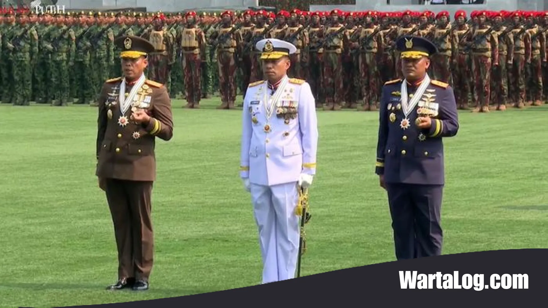 Sentuhan Budaya pada Seragam Baru TNI: Antara Tradisi Beskap dan Identitas Bangsa yang Berdaulat