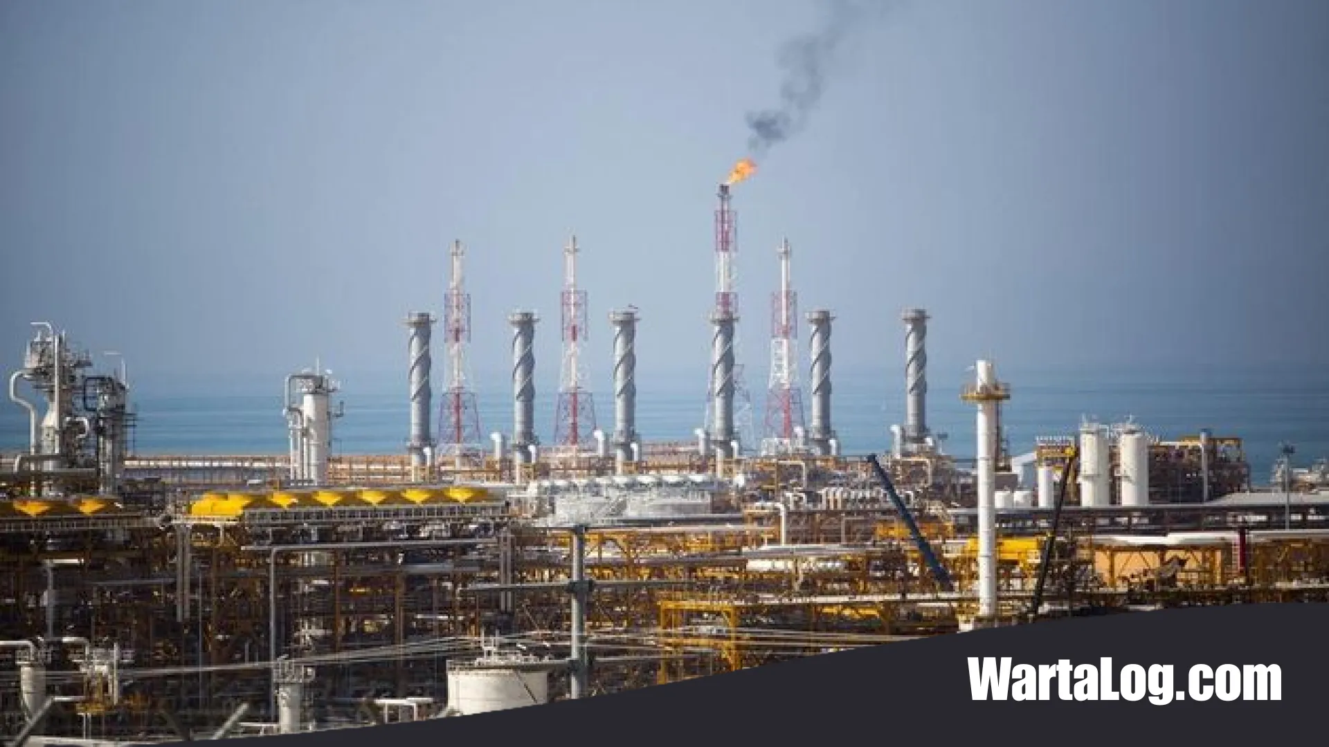 Harga Minyak Dunia Meledak 4 Persen: Gejolak Timur Tengah dan Ancaman Badai Isaias Guncang Pasar Energi