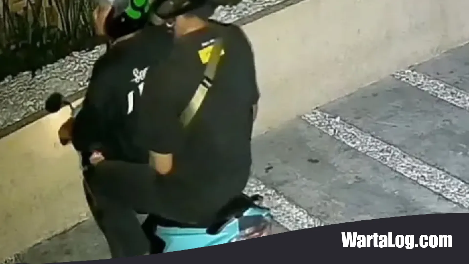 Aksi Pencurian di KOCI Padel House Coach Justin: Dua Pelaku Terekam CCTV Gasak Laptop hingga Mikrofon