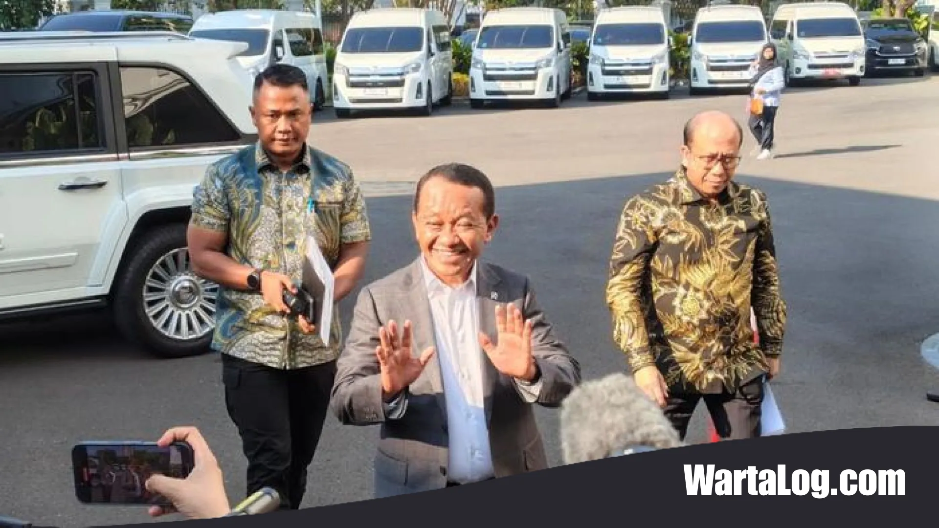 Strategi Bahlil Lahadalia di Tengah Lonjakan Harga Batu Bara: Peluang Genjot Produksi demi Devisa Negara