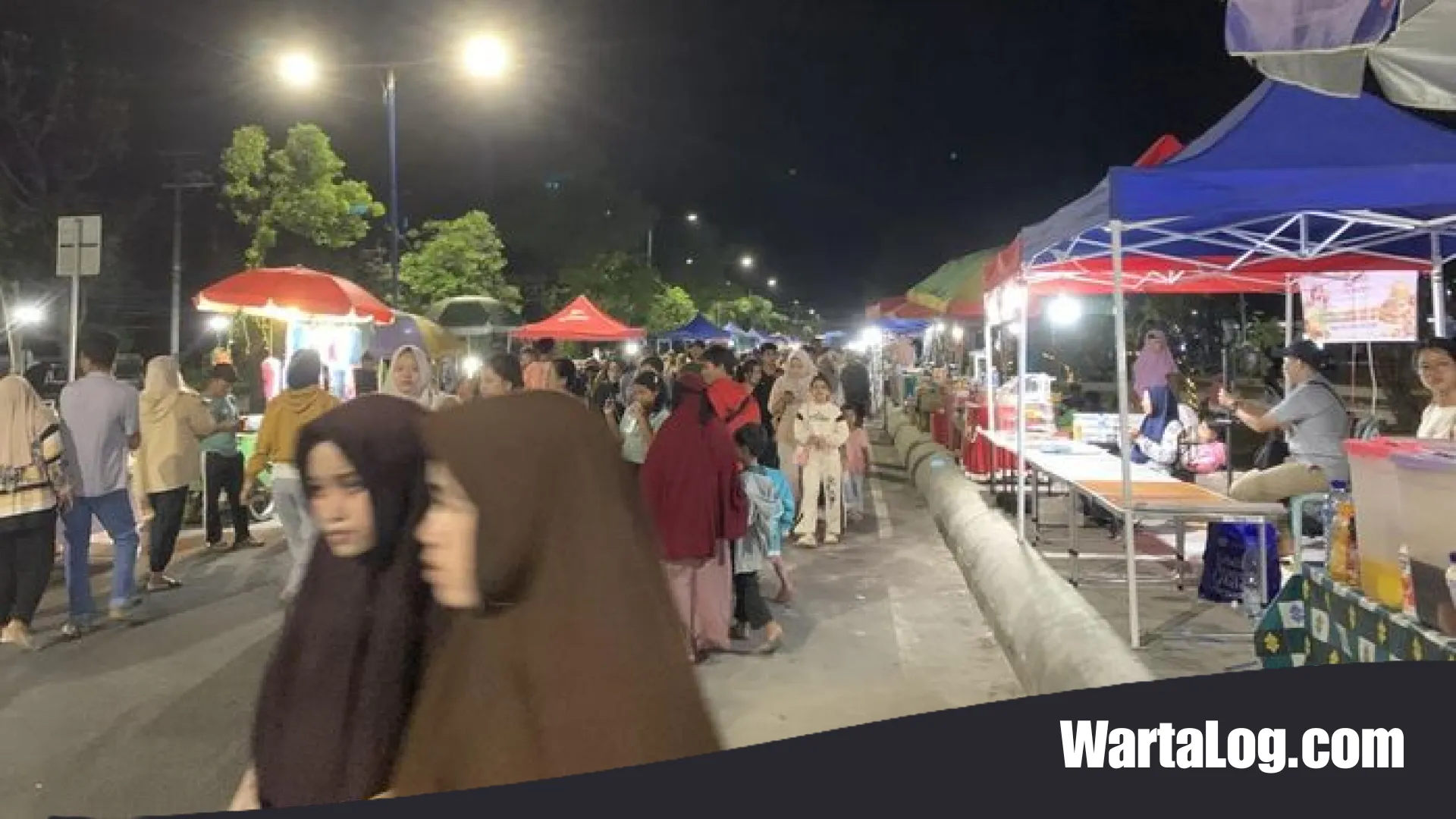 Berkah Car Free Night Lombok Barat: UMKM Lokal Raup Omzet Jutaan Rupiah di Taman Kota Giri Menang
