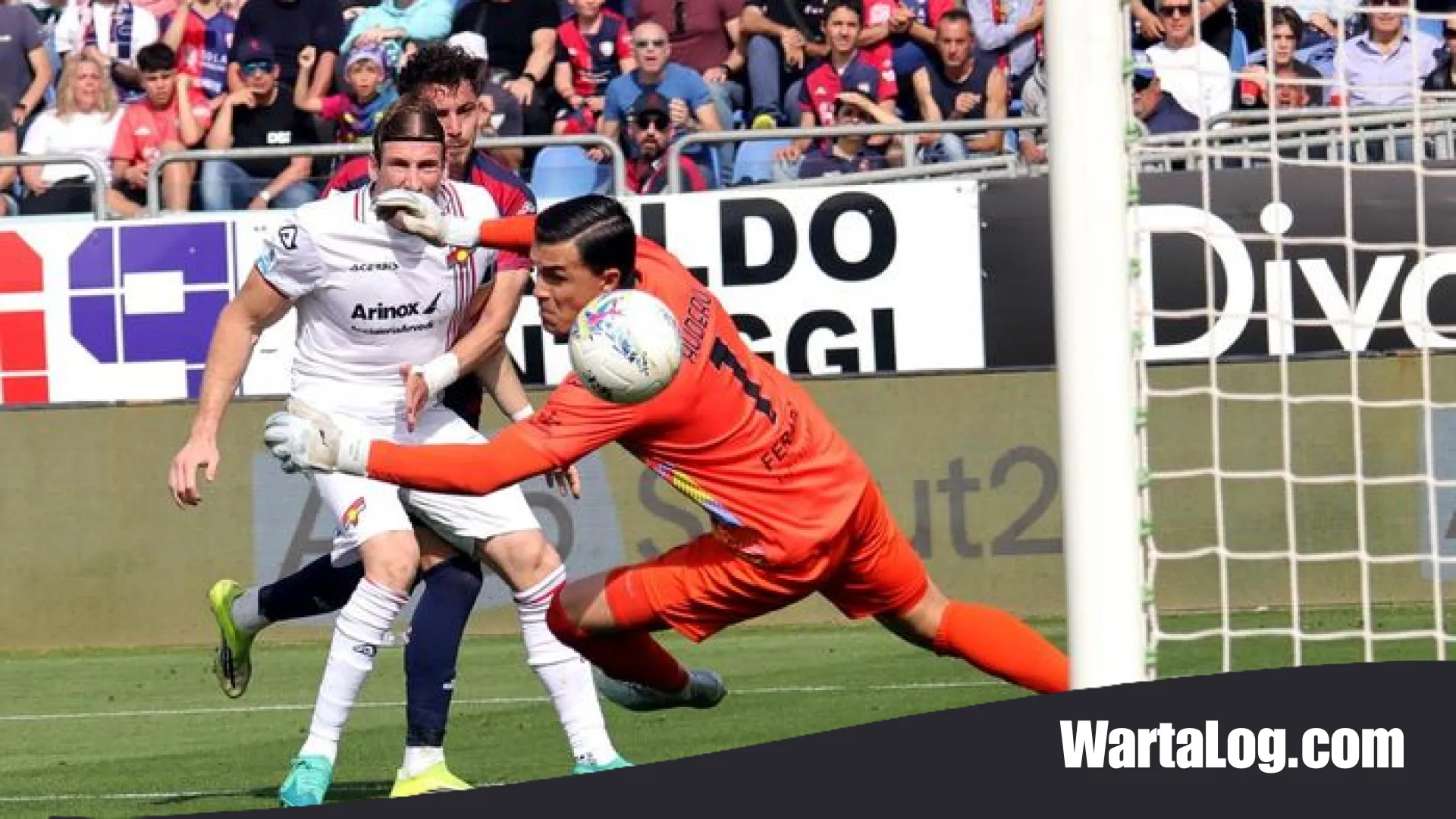 Cagliari vs Cremonese: Gol Sebastiano Esposito Benamkan Emil Audero cs ke Zona Degradasi