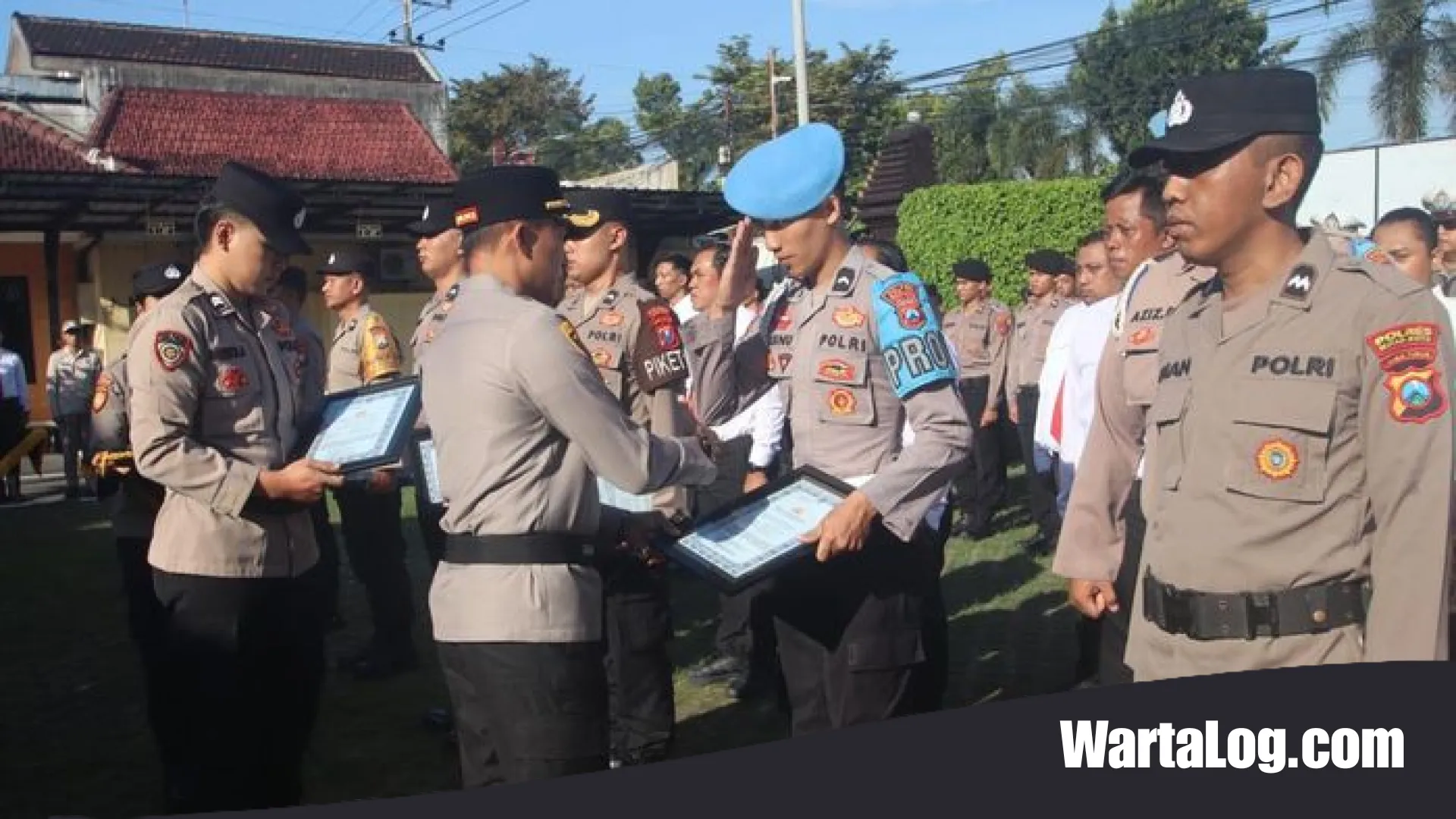 Dedikasi Tanpa Batas: 20 Personel Polres Blitar Kota Raih Penghargaan Atas Kinerja Gemilang