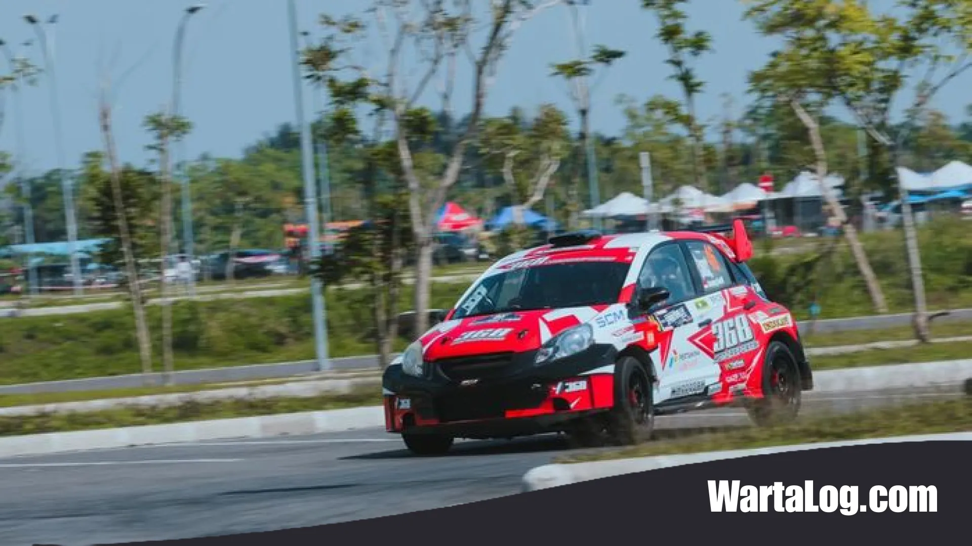 Dominasi Kejutan Fadil Wijaya: Honda Brio ‘Sakti’ Taklukkan Medan Berat Kejurnas Sprint Rally 2026