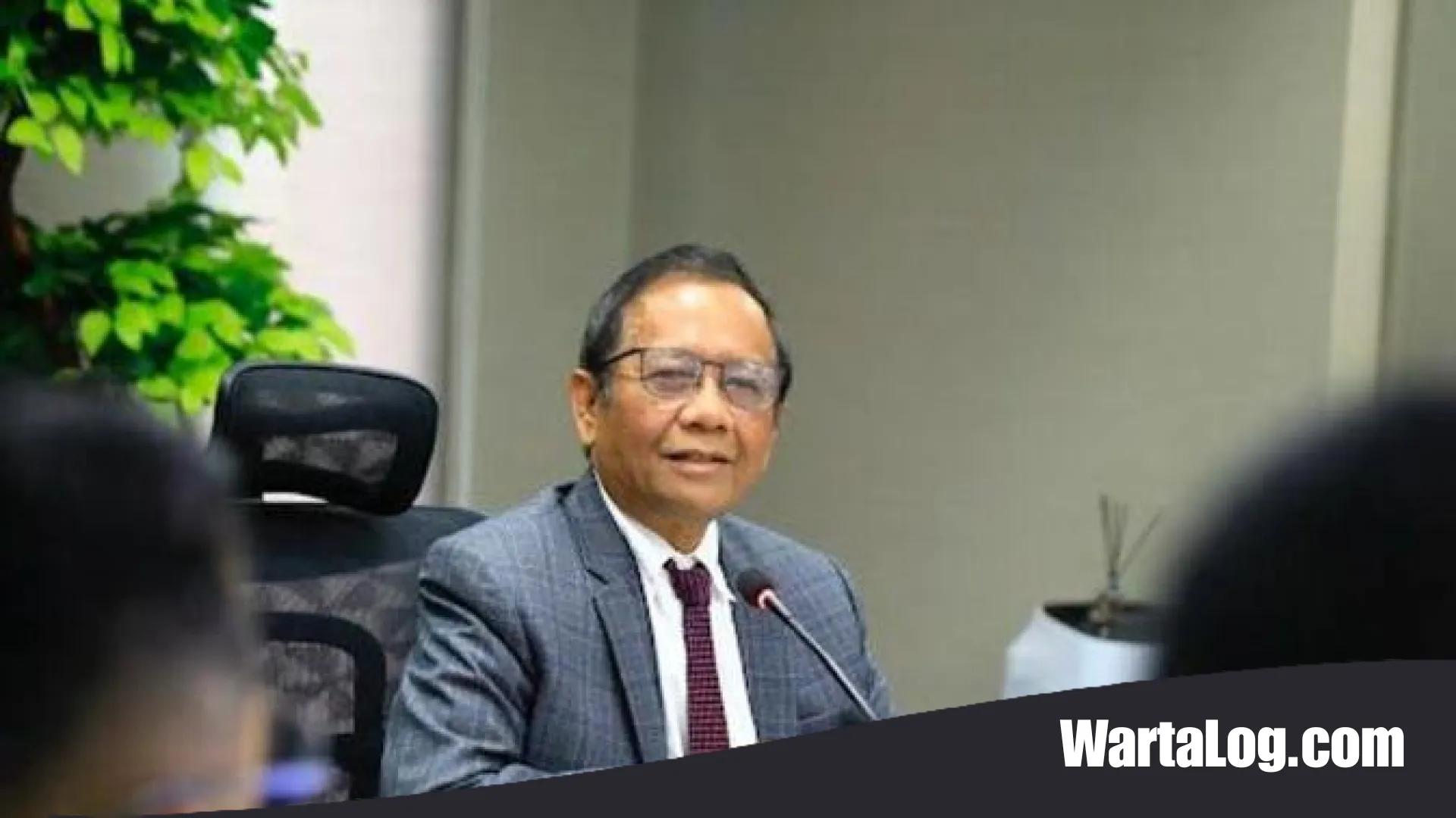 Hati-hati Penipuan! Inilah Kumpulan Hoaks yang Mencatut Nama Mahfud MD: Dari Dana Hibah 100 Juta Hingga Jabatan Jaksa Agung