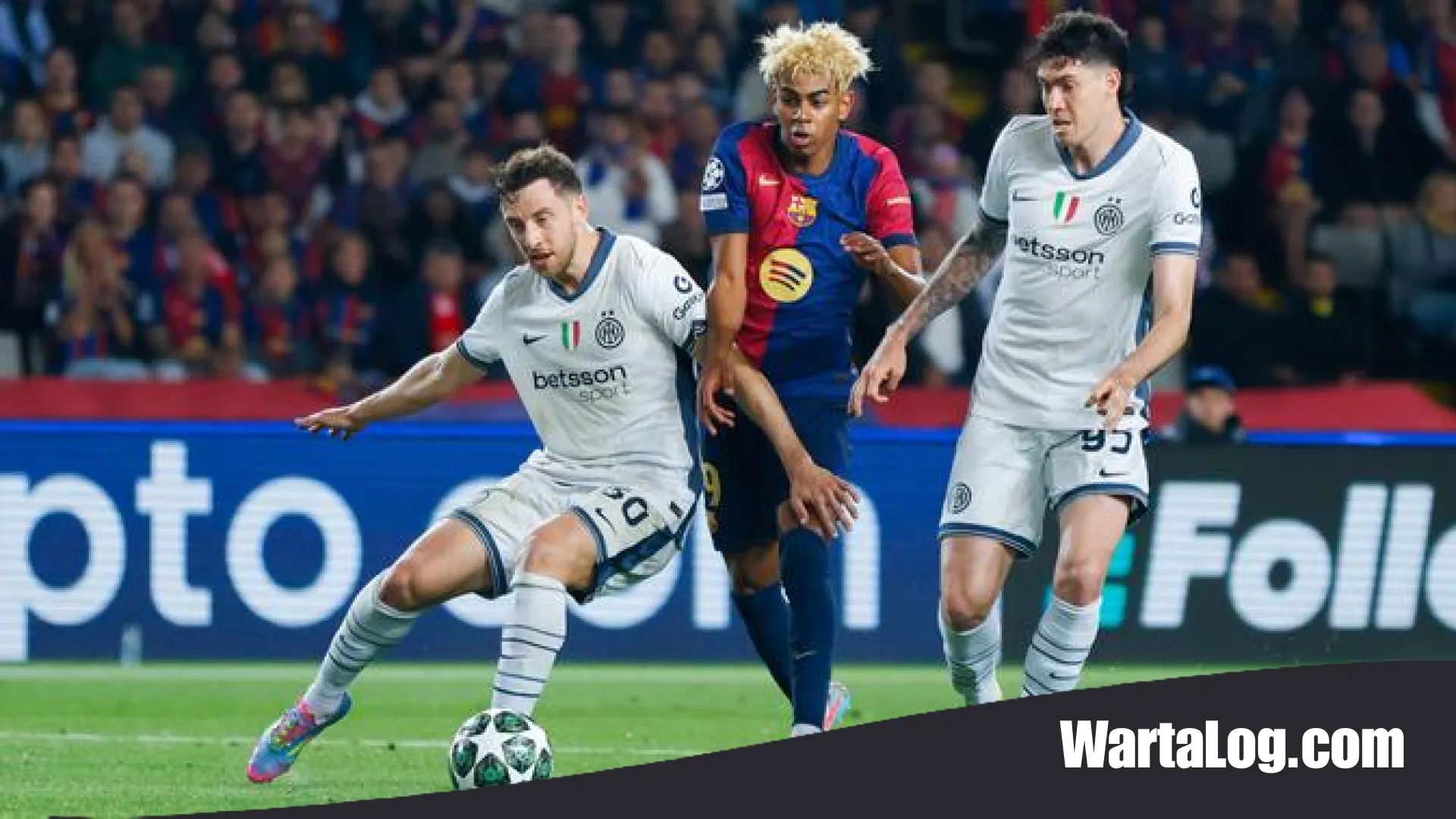 Inter Milan Pasang Pagar Tinggi, Alessandro Bastoni Tak Tersentuh Godaan Barcelona