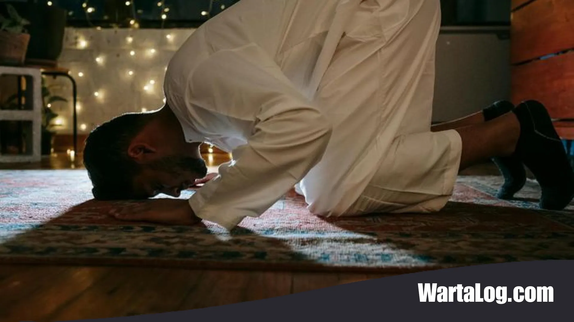 Jadwal Sholat Cirebon Hari Ini, Rabu 15 April 2026: Panduan Waktu Ibadah dan Makna Menjaga Sujud