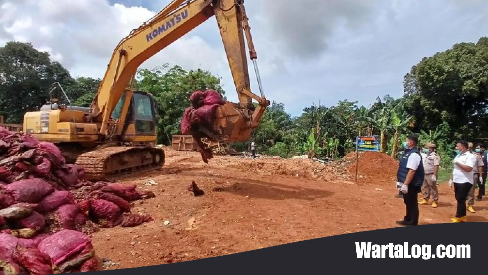 Ketegasan Polda Kepri: 27 Ton Bawang Merah Ilegal Hasil Penyelundupan Dimusnahkan di Batam
