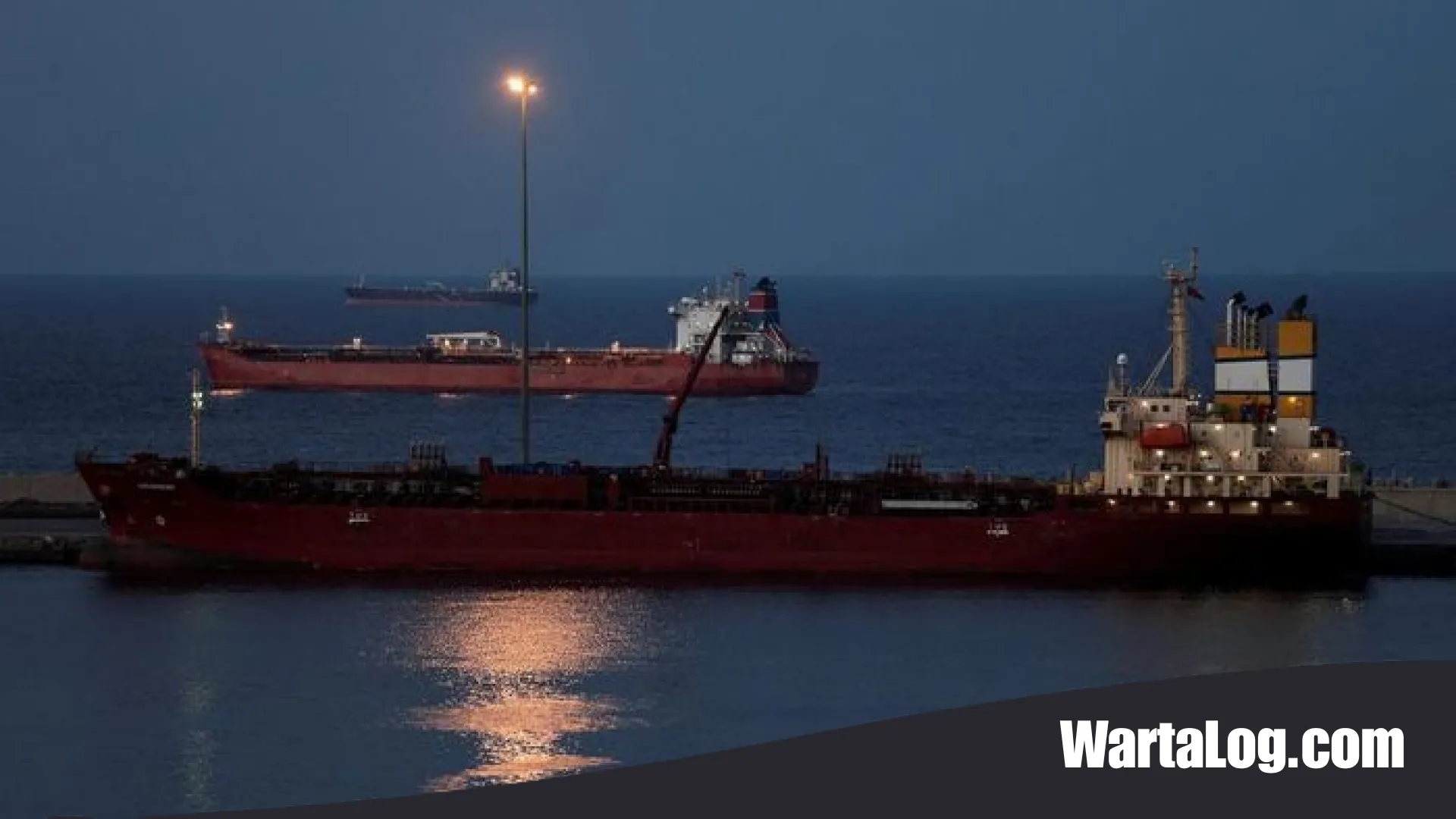 Menembus Blokade Selat Hormuz: Daftar Kapal Tetangga RI yang Berhasil Melintas di Tengah Konflik