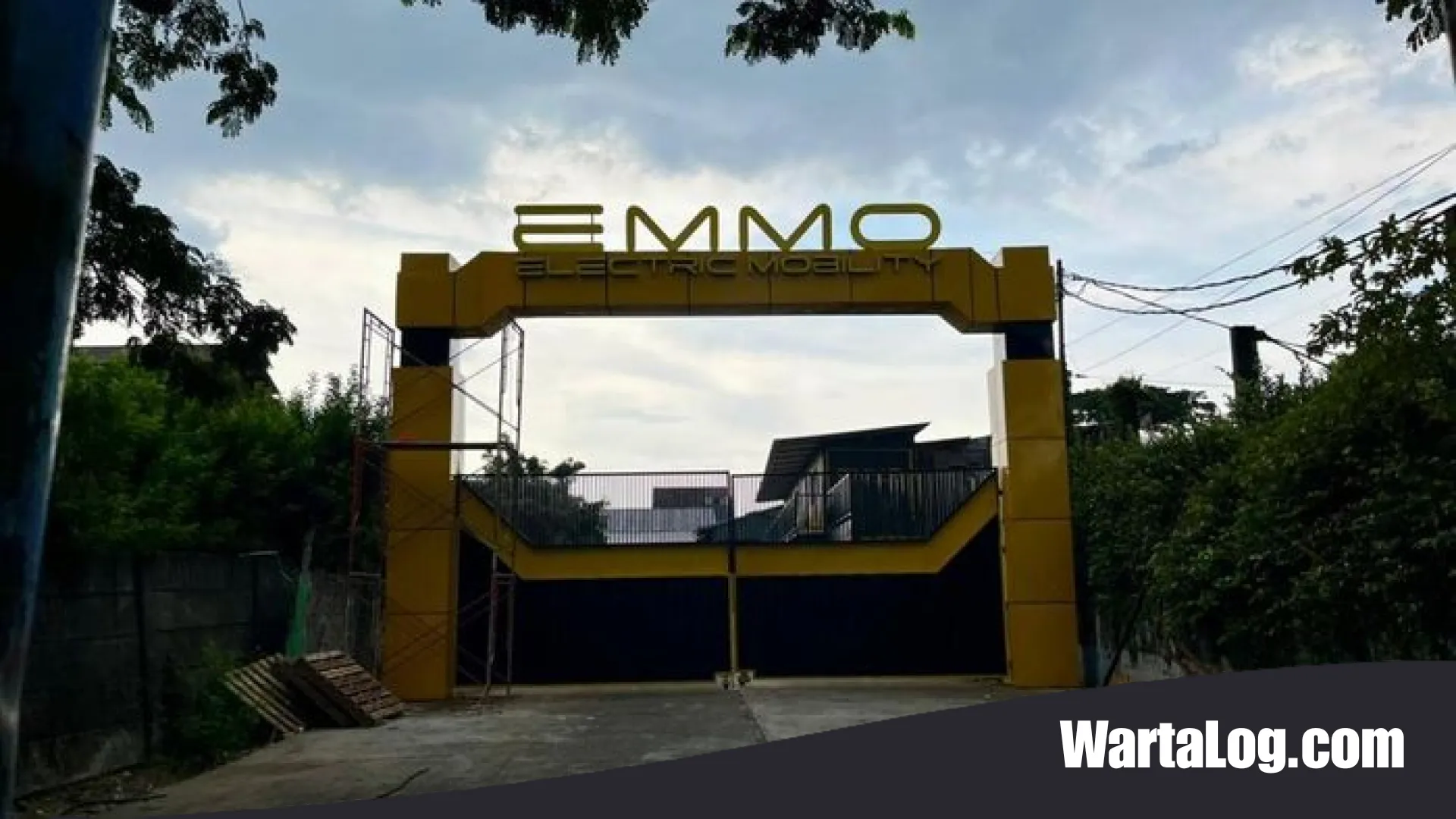 Menguak Profil Emmo: Brand Motor Listrik yang Mendadak Viral Usai Borong Proyek Raksasa Makan Bergizi Gratis