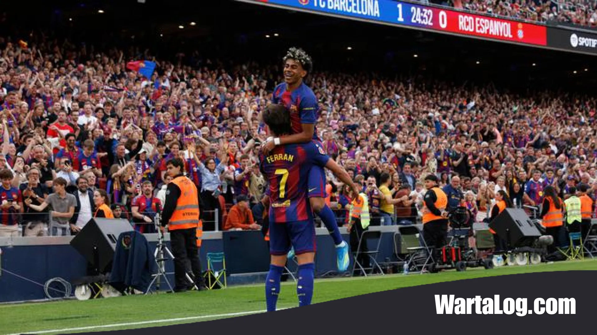 Misi Mustahil di Metropolitano: Akankah Hansi Flick Mainkan Ferran Torres Demi Comeback Barcelona?