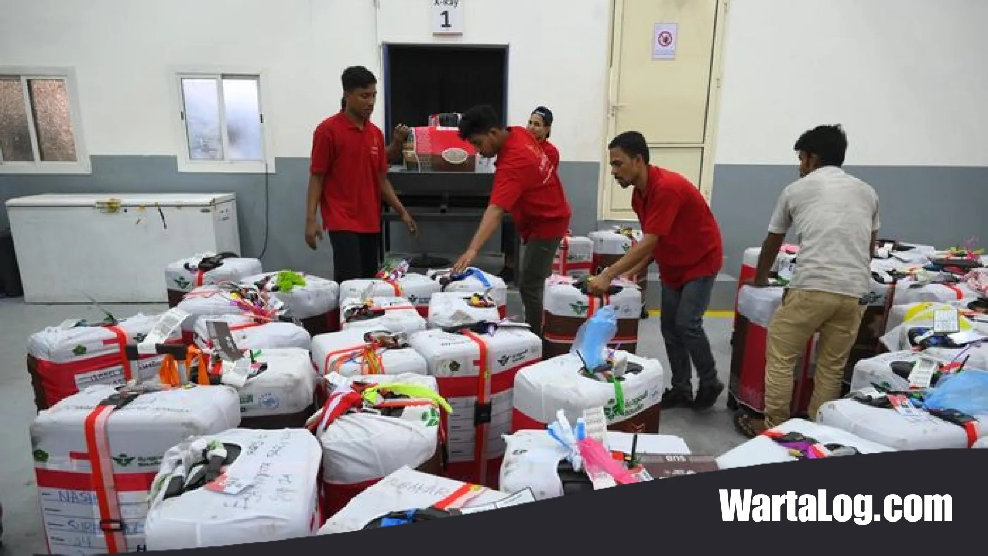 Oleh-Oleh Haji Bebas Bea Masuk? Simak Aturan dan Syarat Pengiriman Barang Terbaru