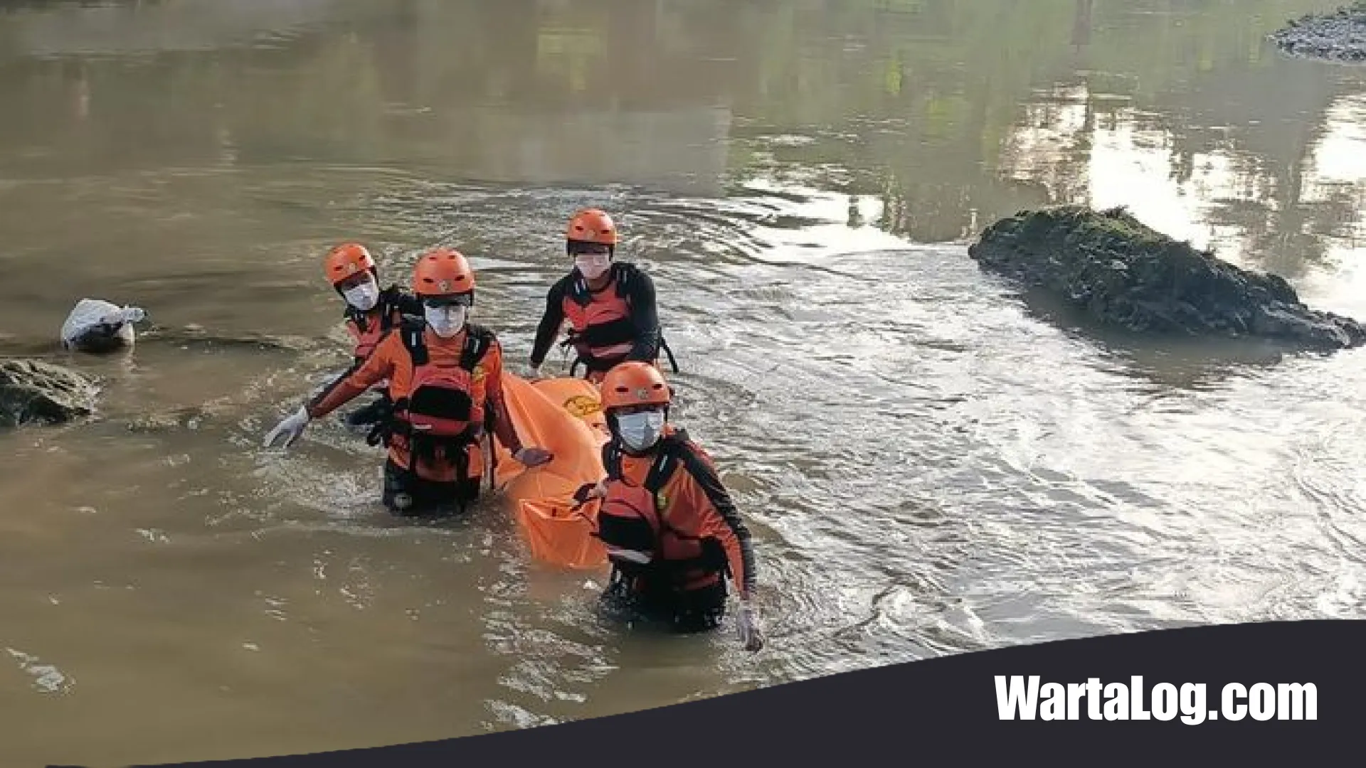 Operasi SAR Sungai Belawan Berakhir, Jasad Remaja 16 Tahun Ditemukan Mengapung di Bawah Jembatan
