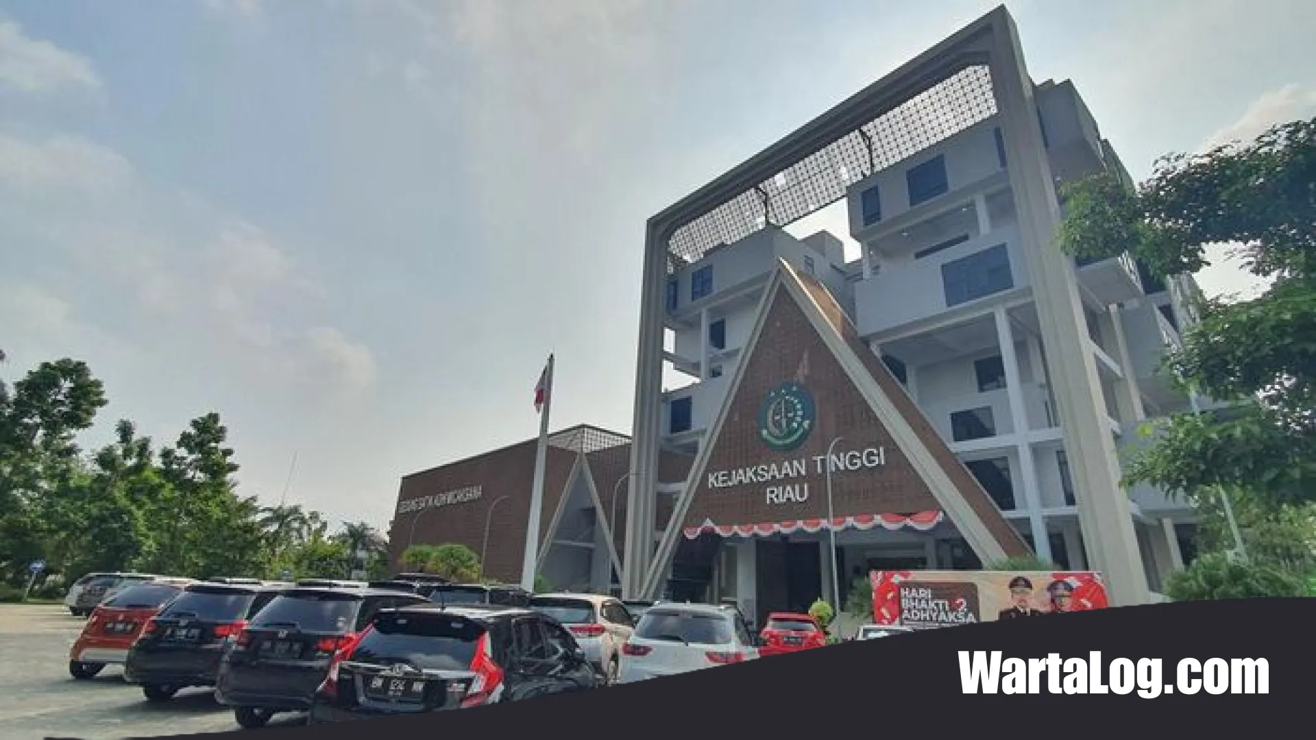 Rotasi Besar Korps Adhyaksa: Sutikno Resmi Jabat Kajati Jabar, Ini Sosok Baru Pemimpin Kejati Riau