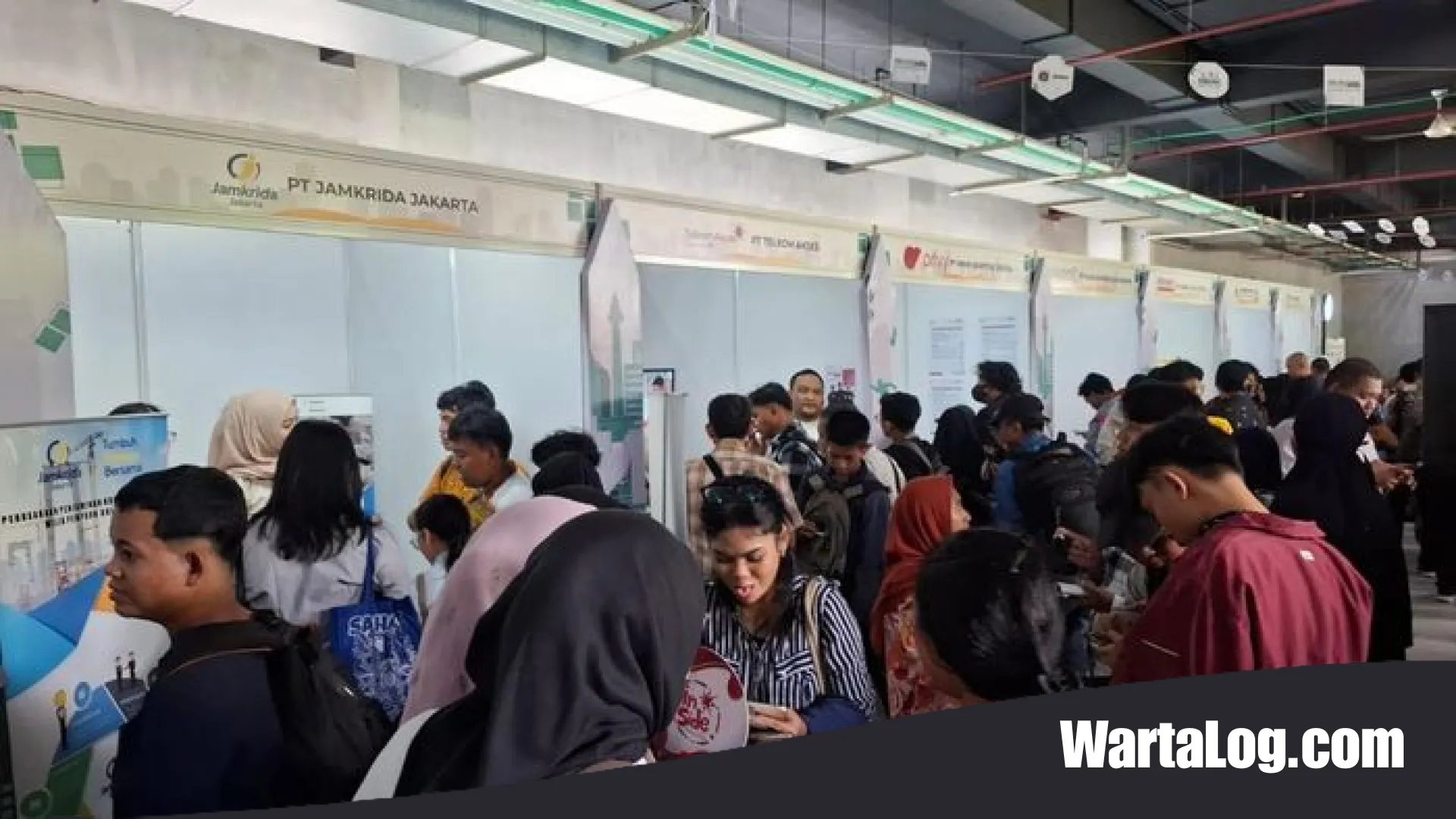 Sinyal Bahaya Sektor Tenaga Kerja: 67% Perusahaan Enggan Rekrut Karyawan Baru