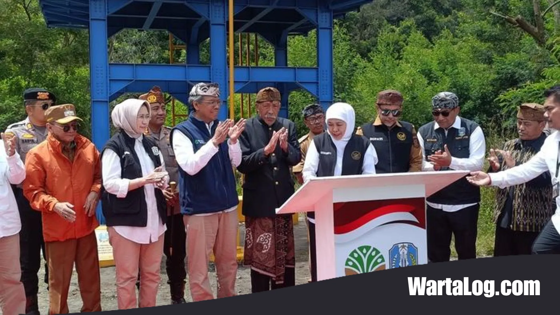 Transformasi Wisata Bromo: Khofifah Resmikan Jalur Lingkar Kaldera Tengger Demi Keseimbangan Alam